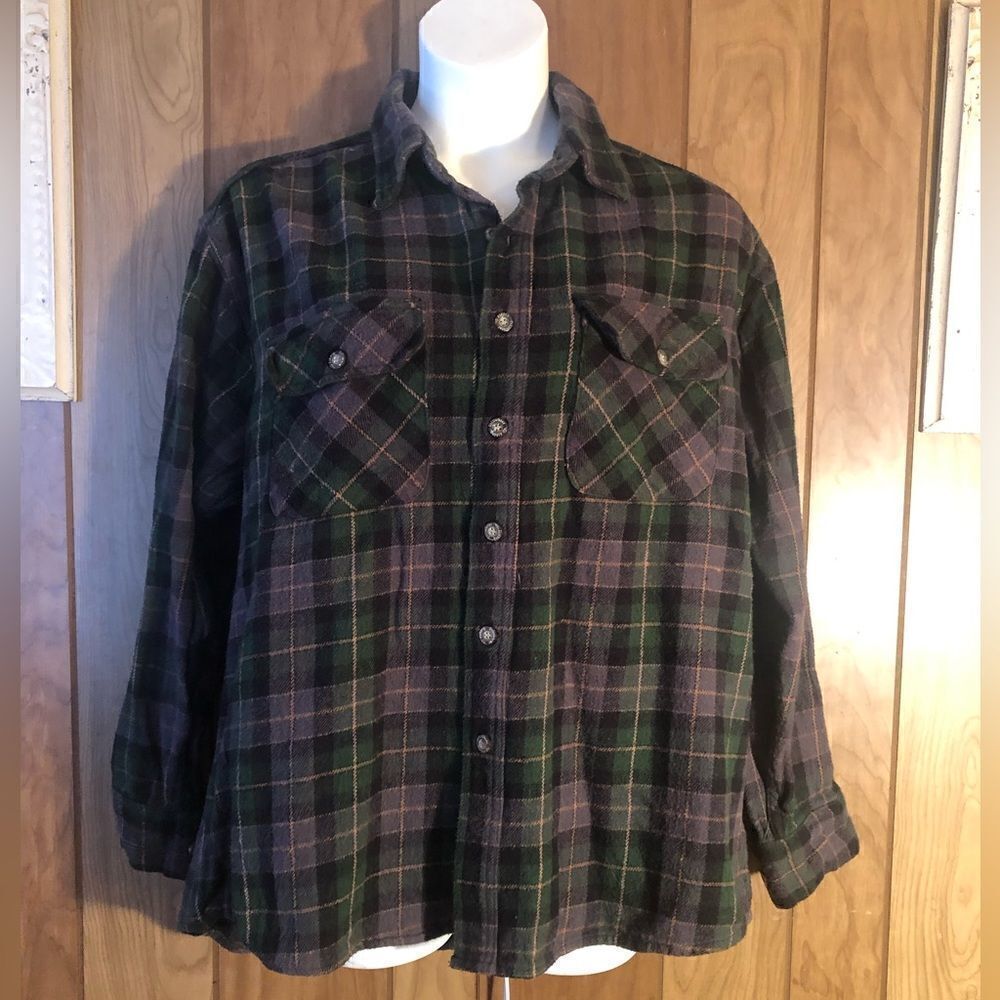 Stillwater Supply Co. mens flannel shirt. Size 2XL. Green and purple plaid
